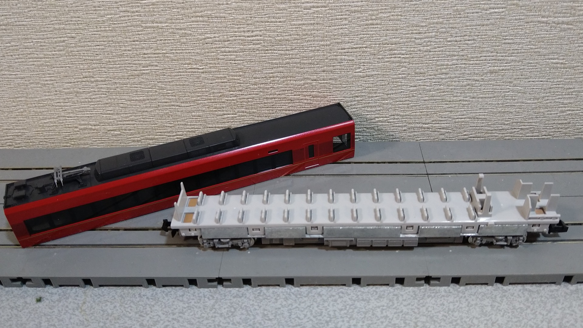 TOMIX近鉄80000系「ひのとり」入線♫: 鉄道模型を肴にぼやくブログ